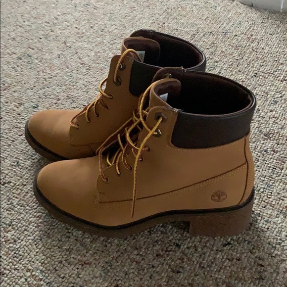 Timberlands Boots - Picture 2 of 4